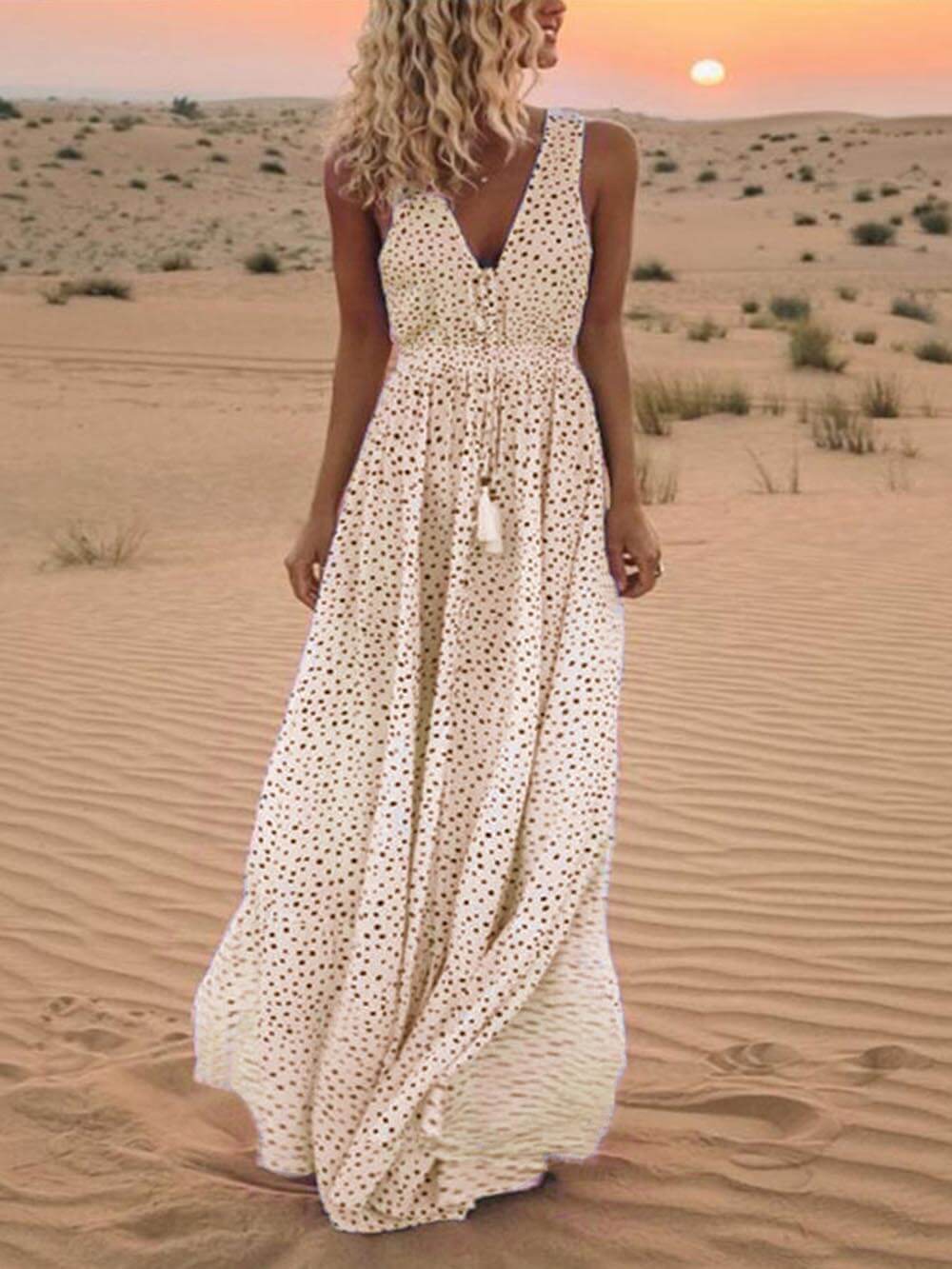 Desert Dream - V-Neck Sleeveless Maxi Dress