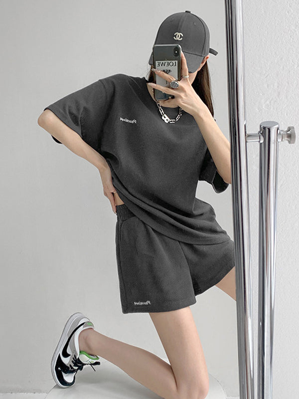 Short Sleeves Split-Joint Round-Neck T-Shirt + Elasticity Waist Shorts Two Pieces Set