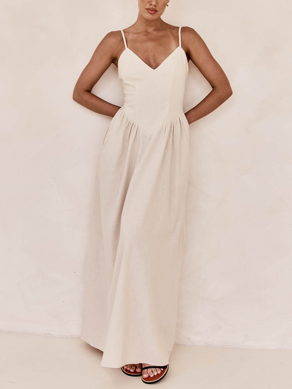 Sunset Suspender Pleated Panel Sleeveless Maxi Dress