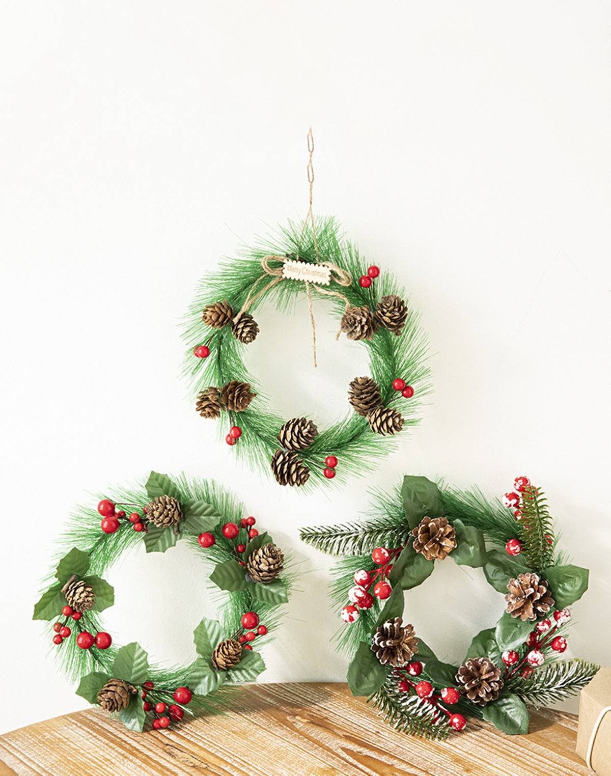 Christmas Door Hanging Pinecone Vine Wreath Decoration