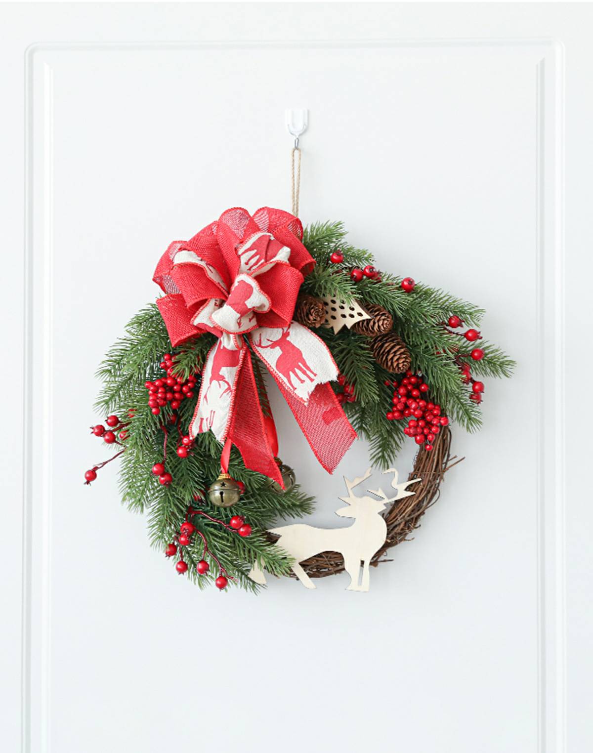 Festive Window Door Vine Wreath Christmas Decoration