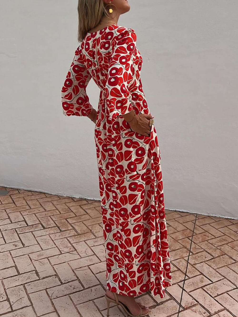 Bella-Poppy Floral Smocked Maxi Dress