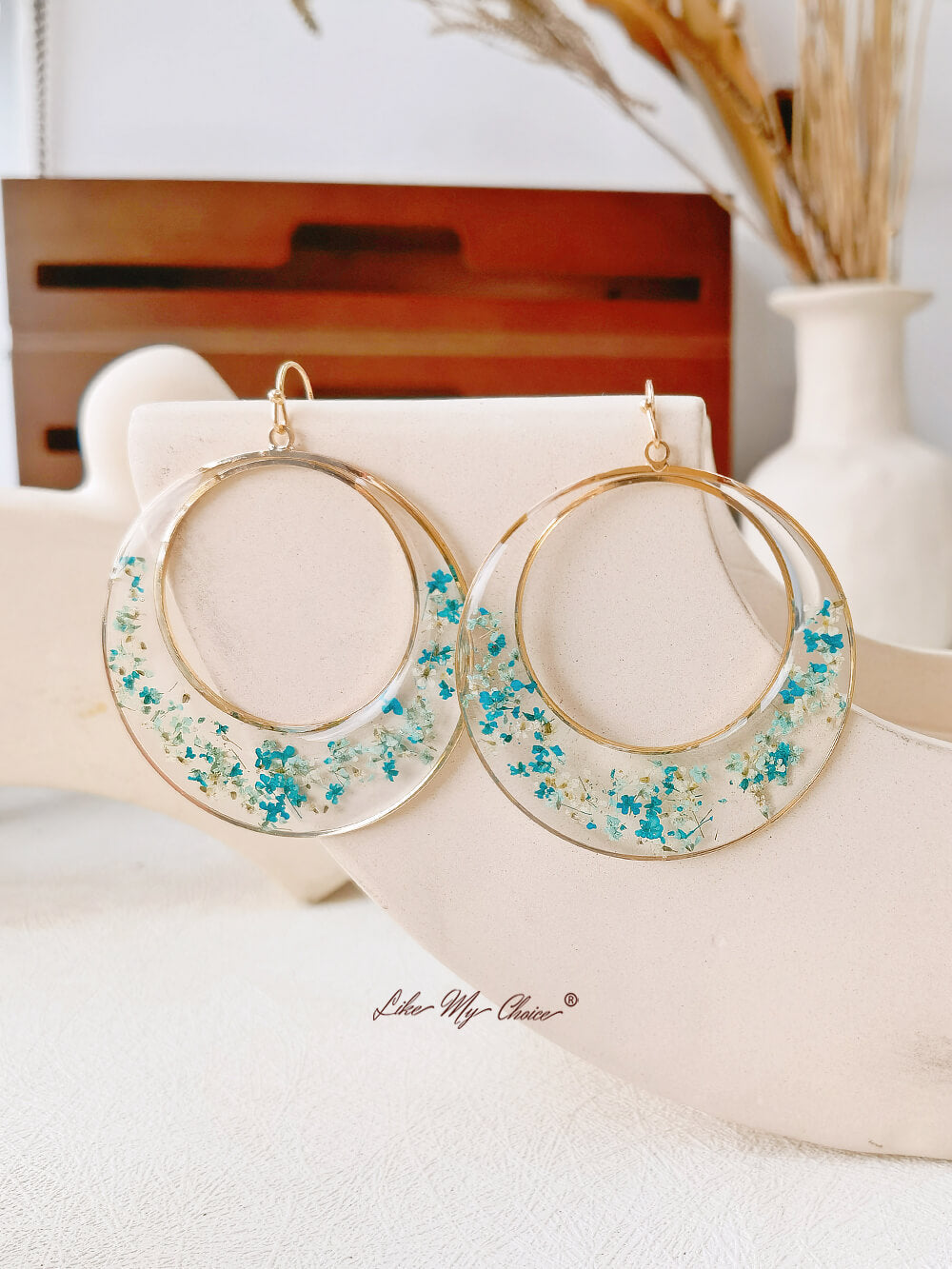 Queen Anne Lace Dried Flowers Large Hoop Earrings