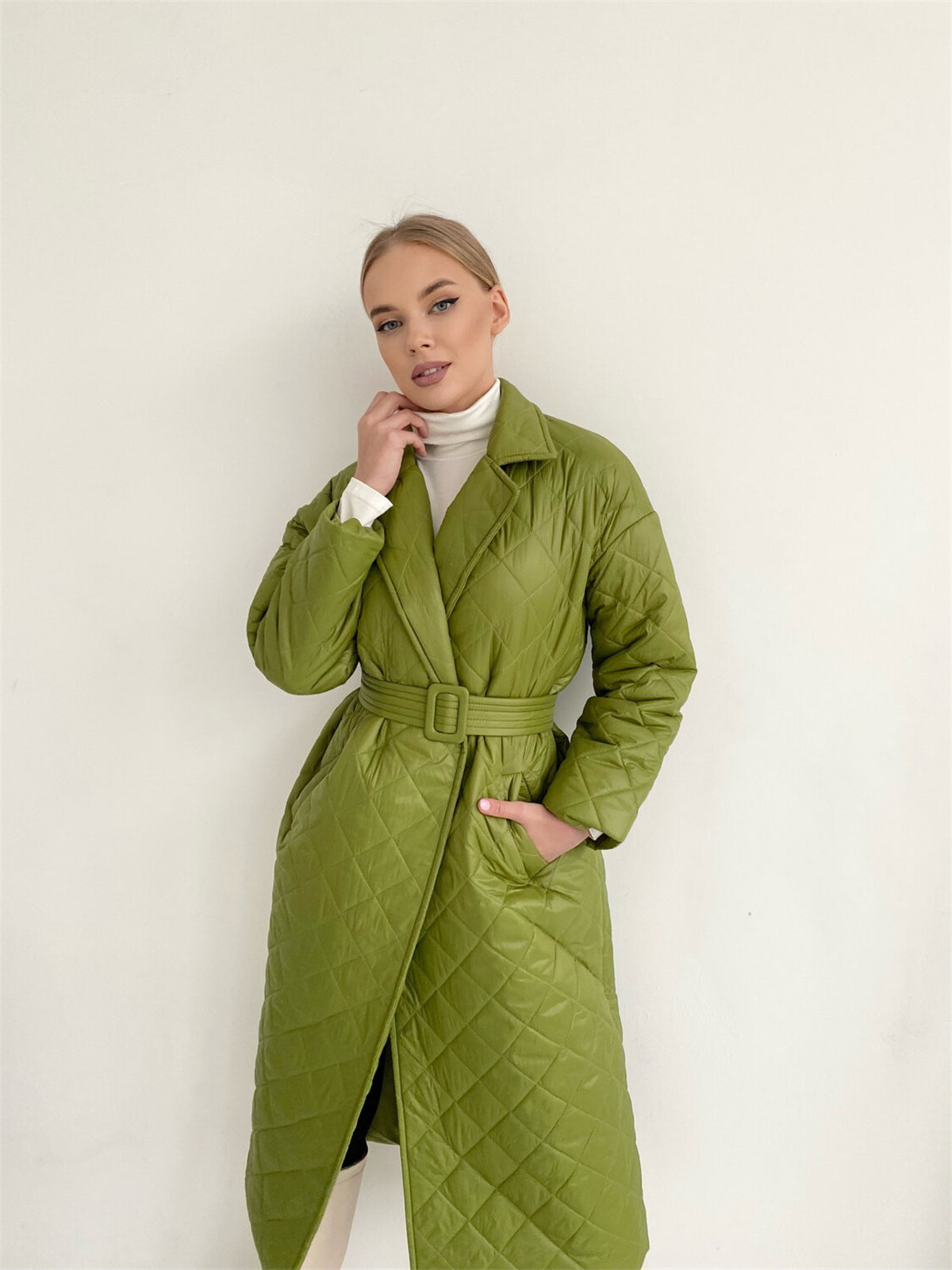 Warm Keeping Cotton Clothing Cotton Padded Coat for Winter Women  Rhombus Cotton-Padded Jacket Waist Tight Long Cut Coat Plus Size Coat for Women