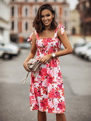 Floral Lace A Line Dress: Elegant and Feminine Fashion Essential