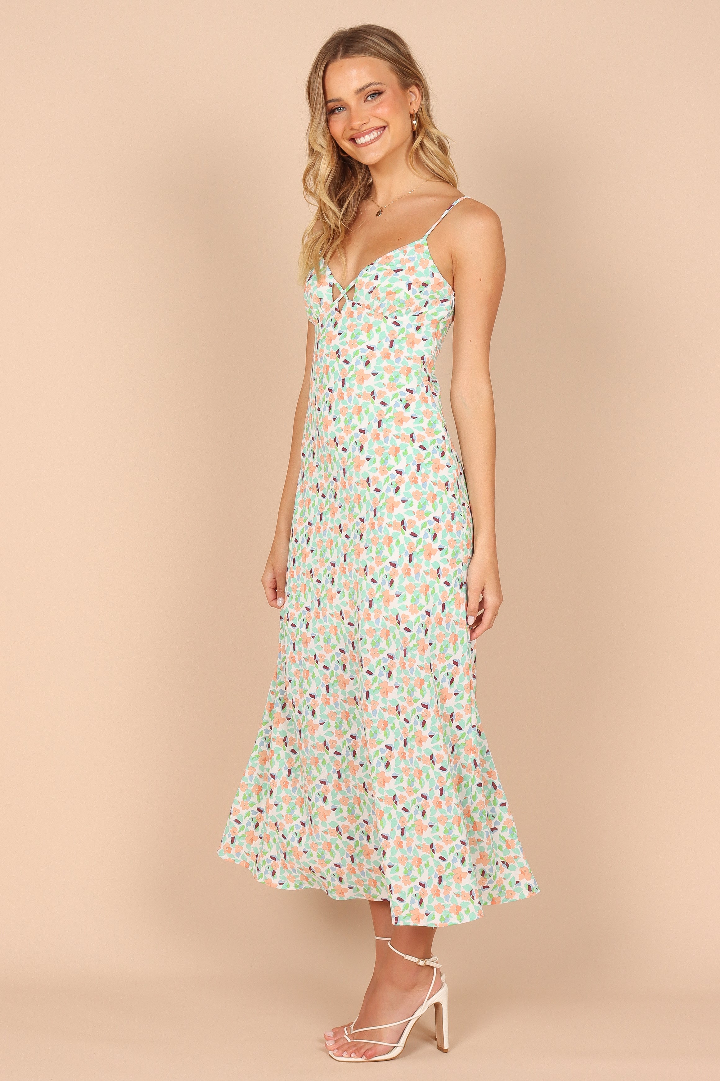 Women Summer Chiffon Halter V Neck Dress – Elegant Floral Print Beach Party Sundress