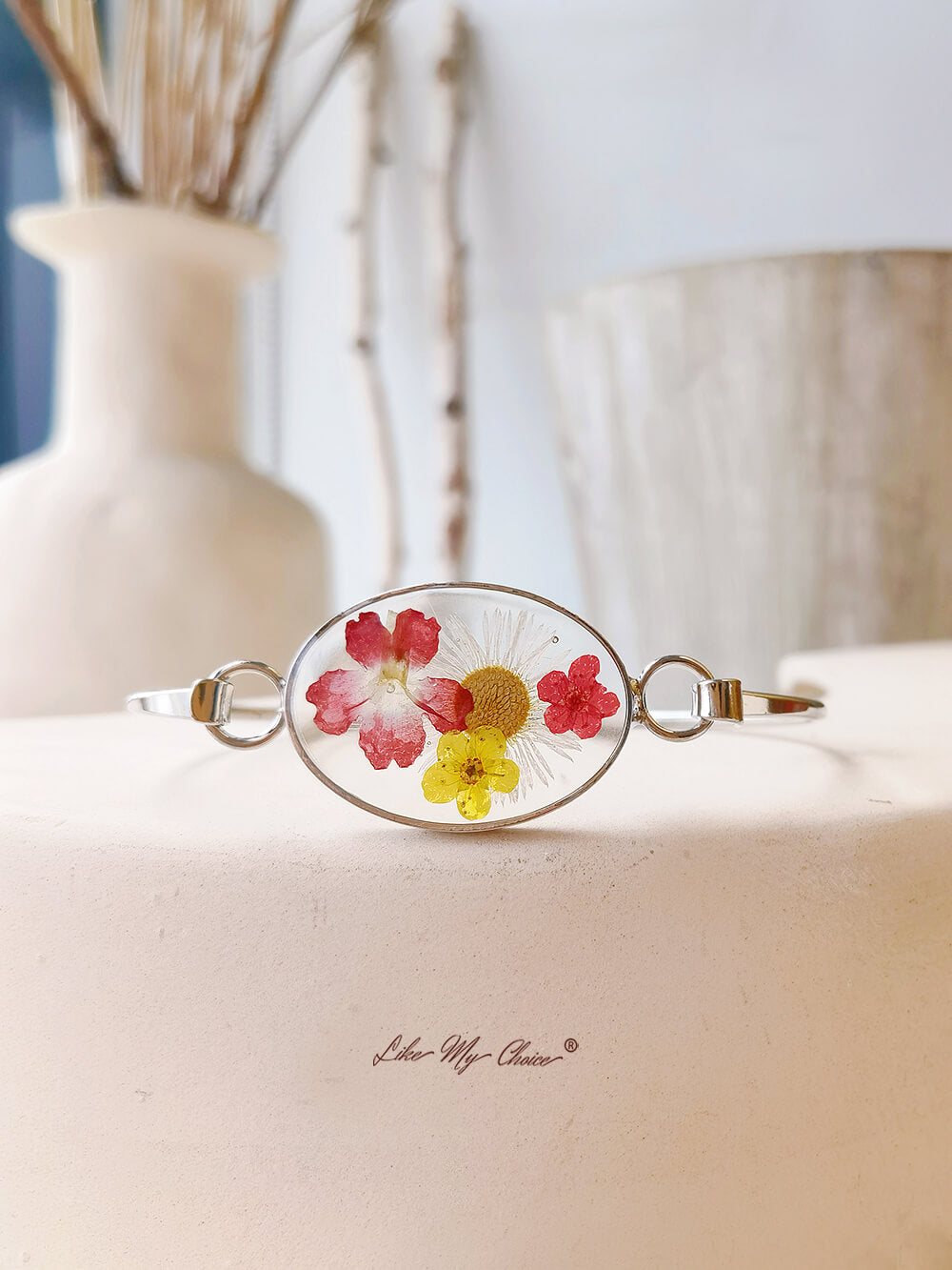 Handmade Resin Dried Flowers Adjustable Bracelet