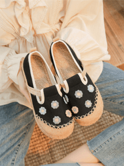 CACTUS ROSE | DAISY WISHES APPLIQUE LINEN ESPADRILLE - BLACK