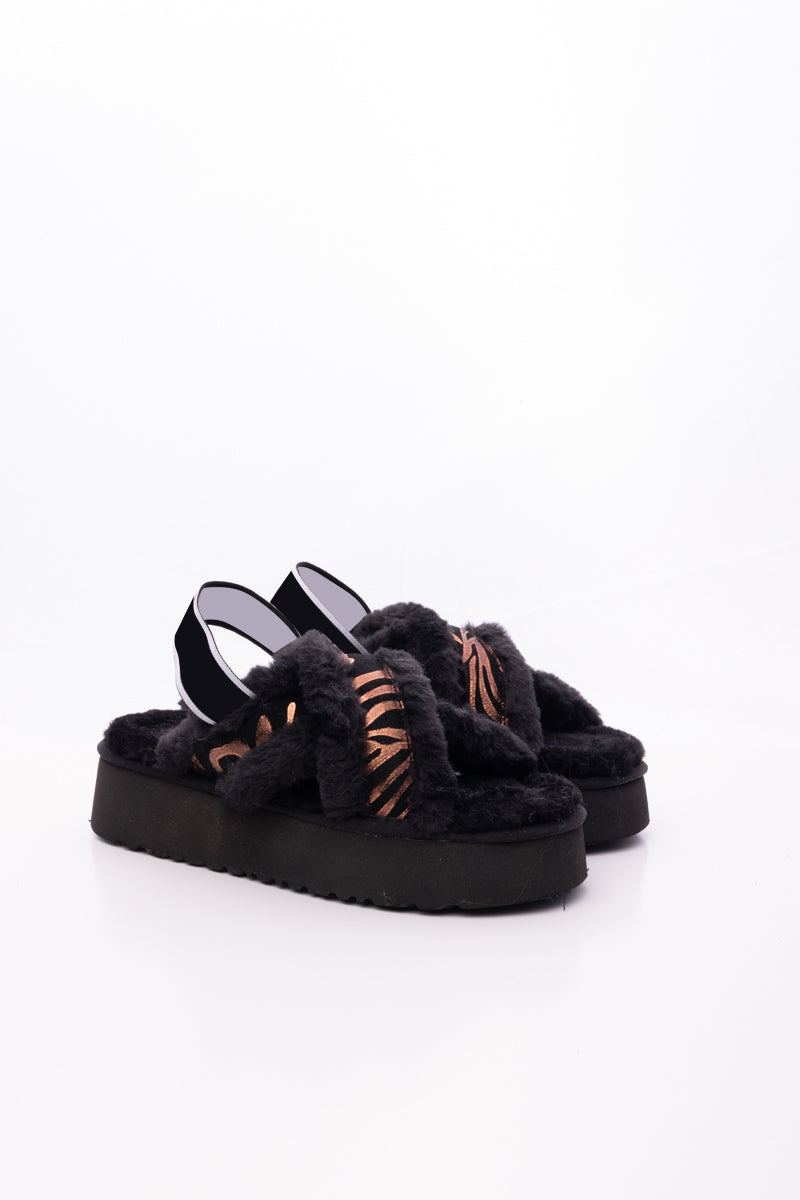 Smaibulun Ugg | Roar Wool Lined Criss-Cross Strap Slipper - Black