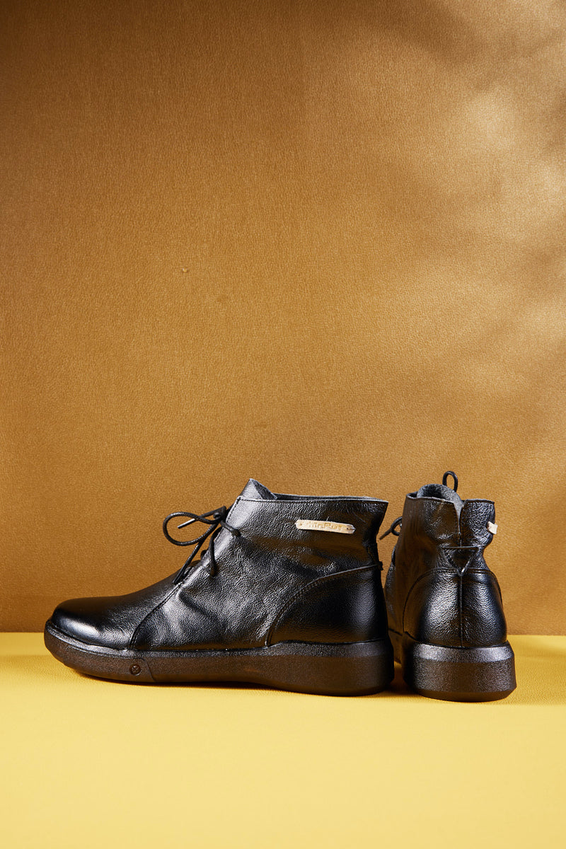 Rumour Has It | Brycen Low Ankle Leather Boots - Black