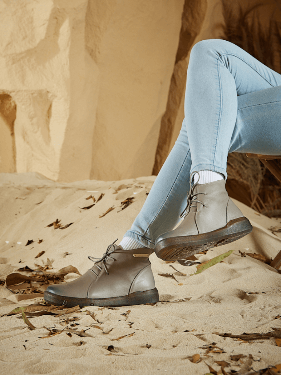 Rumour Has It | Brycen Low Ankle Leather Boots - Grey