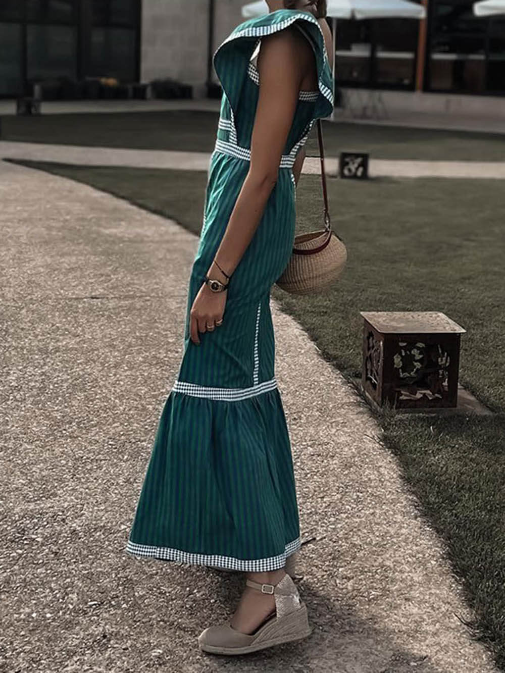 Contrast Paneled Sleeveless Square-neck Maxi Dress