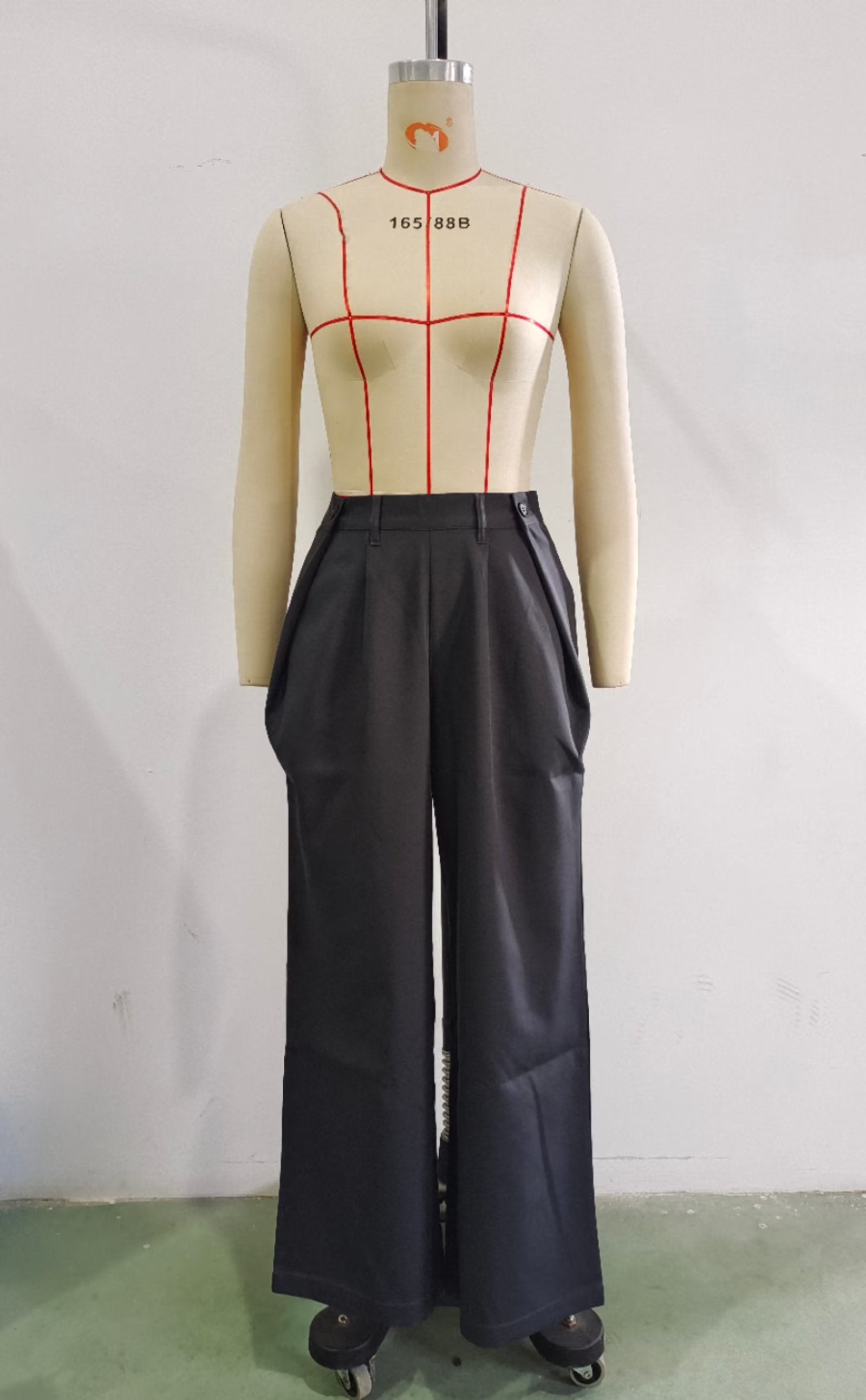 Women Cutout Top and High Waist Pleated Work Pant Set