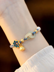 Vintage Lotus Shape Bracelet