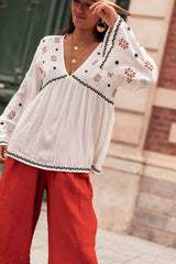 Ladies Autumn Top V Neck Imitation Embroidered Printed Bell Sleeve Loose Fresh Pullover