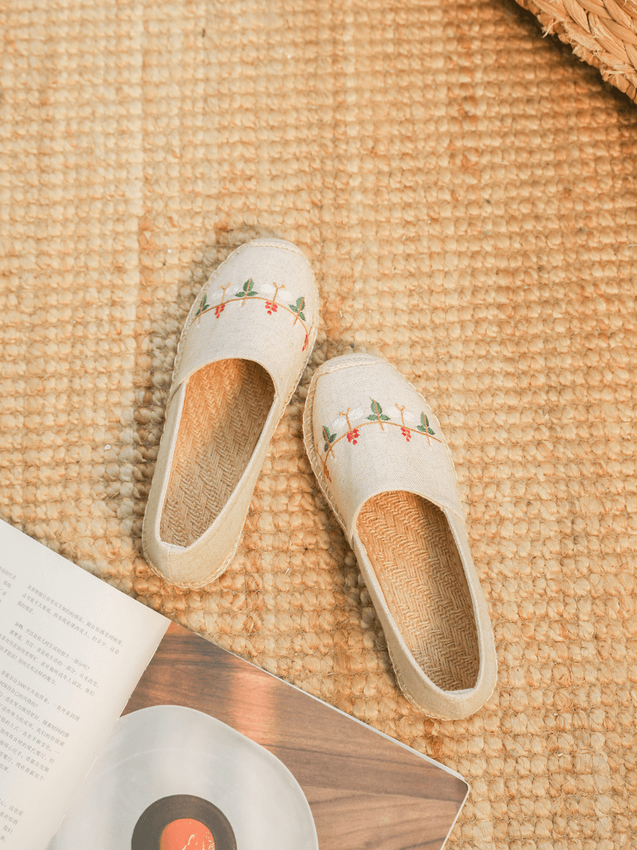 CACTUS ROSE | BLOSSOM EMBROIDERED LINEN ESPADRILLES - BEIGE