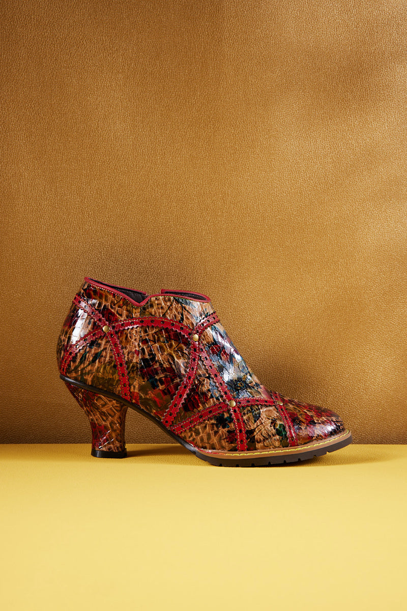 Soffia | Samara Croc Pattern Low Ankle Leather Boots