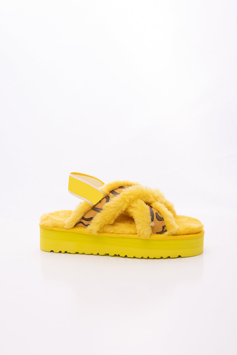 Smaibulun Ugg | Roar Wool Lined Criss-Cross Strap Slipper - Yellow