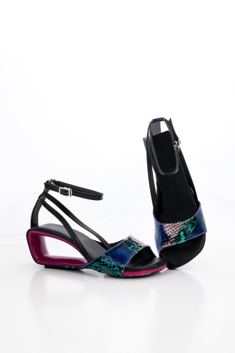 JADY ROSE | VESTAVIA ANKLE STRAP LEATHER WEDGE SANDAL - BLACK