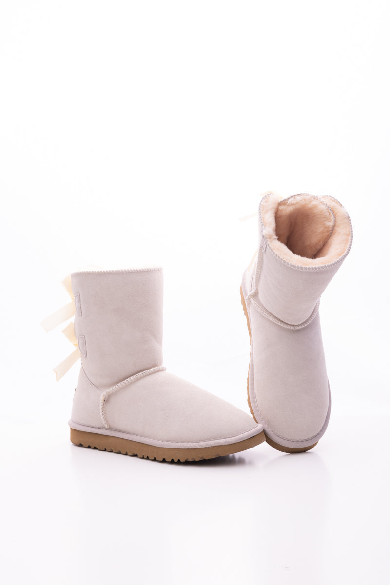 Smaibulun Ugg | Double Ballet Ribbon Bow Suede Shearling Boots - Ivory