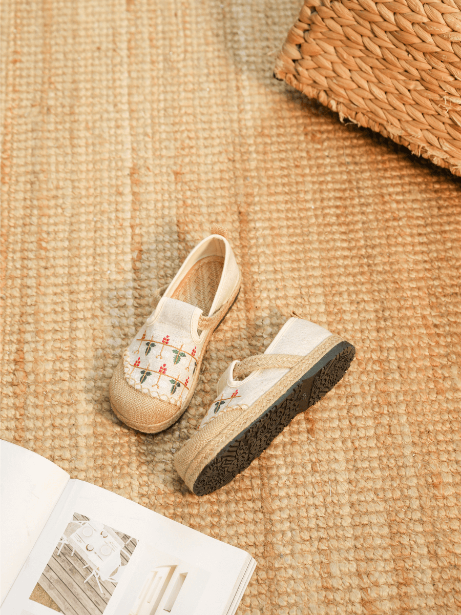 CACTUS ROSE | SWEET GARDEN EMBROIDERED LINEN ESPADRILLE - BEIGE