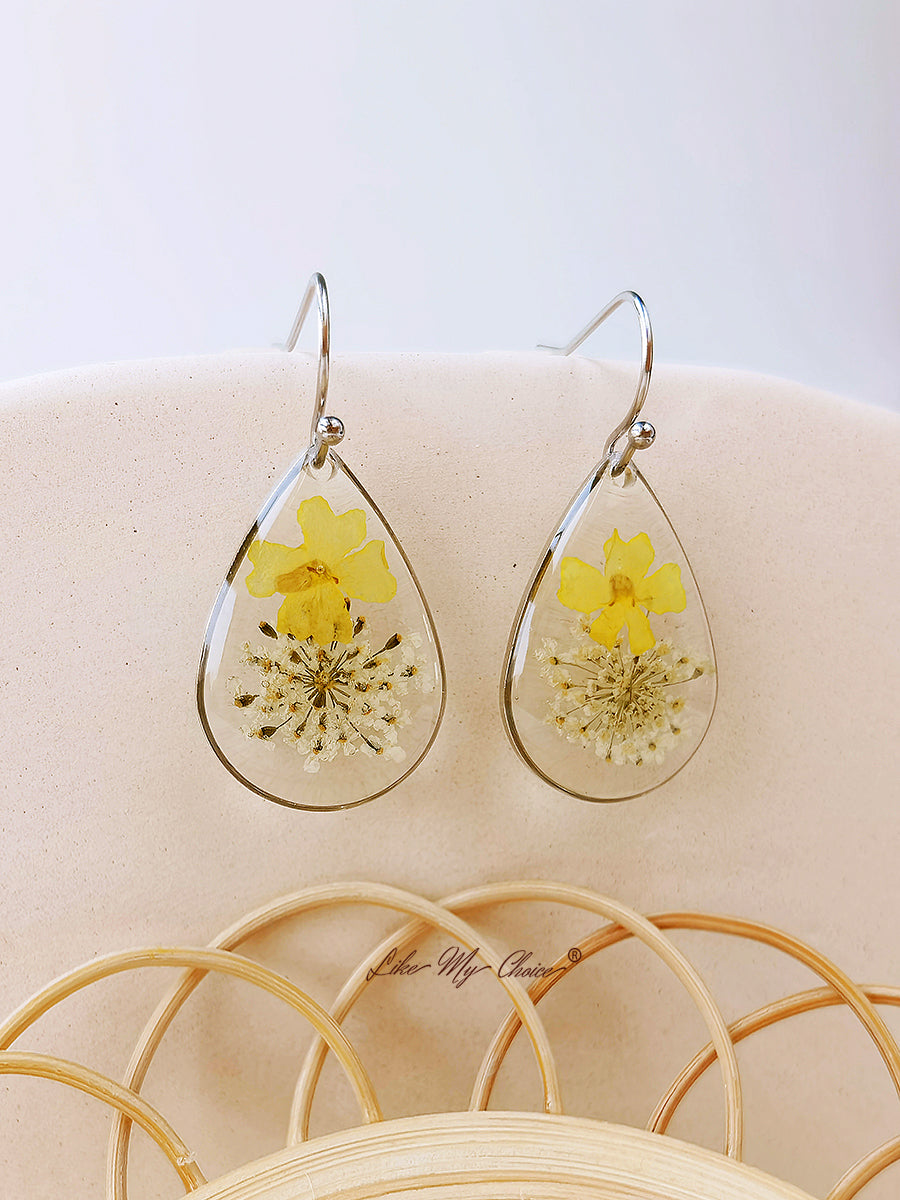 Small Fresh Queen Anne Lace Handmade Dried Flower  Earrings