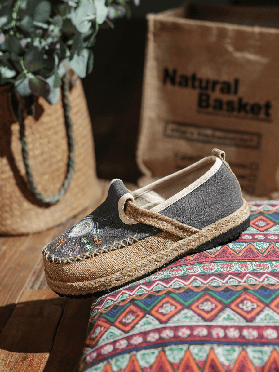 CACTUS ROSE | PATTERN EMBROIDERED LINEN ESPADRILLE LOAFER - GREY