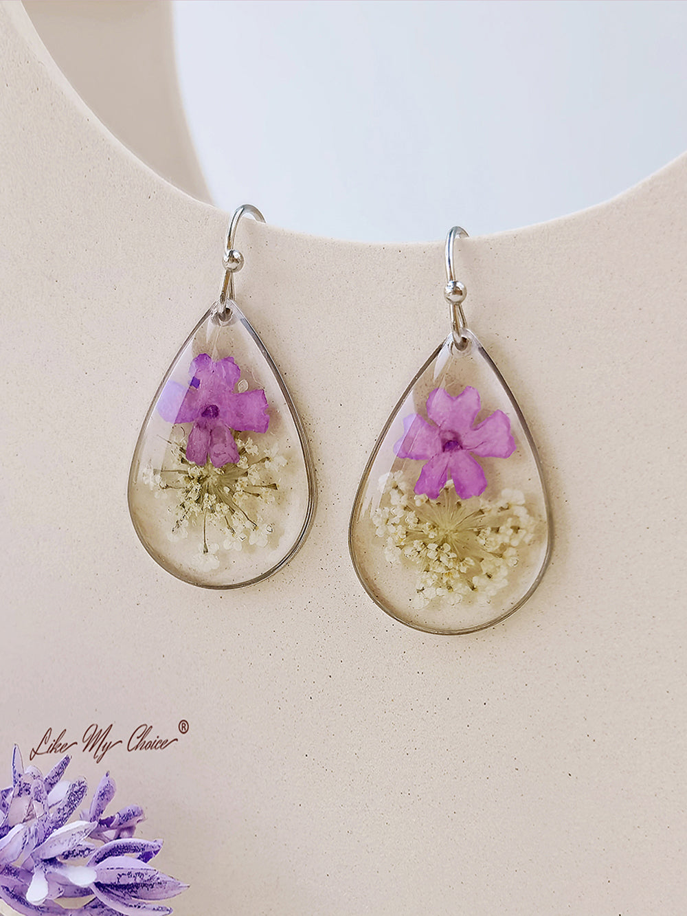 Small Fresh Queen Anne Lace Handmade Dried Flower  Earrings