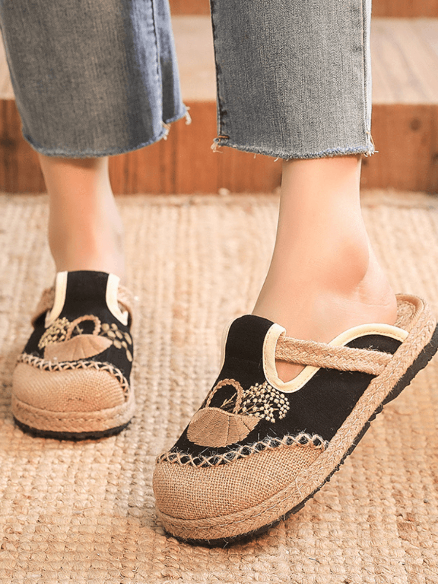 CACTUS ROSE | SUMMER PICNIC EMBROIDERED LINEN MULE - BLACK