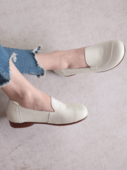 RUMOUR HAS IT| STITCHING HEADER LEATHER LOAFER - CREAM