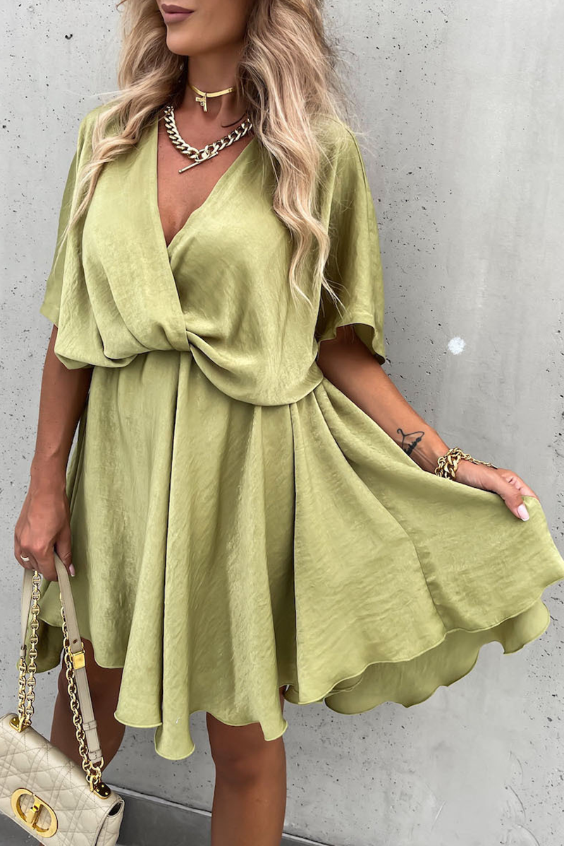 Fashion Solid V Neck Cake Skirt Dresses