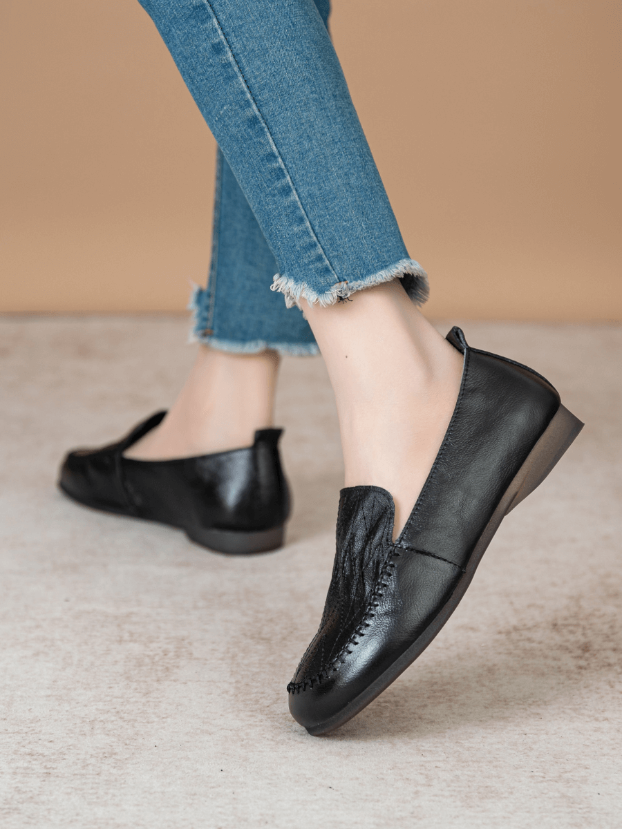 RUMOUR HAS IT| GEOMETRY STITCHING UPPER LEATHER LOAFER - BLACK