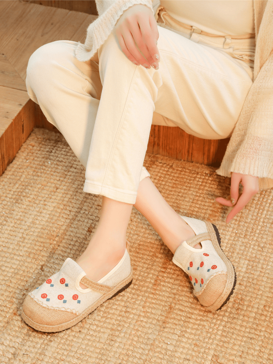 CACTUS ROSE | STAR EYE EMBROIDERED LINEN ESPADRILLE - APRICOT