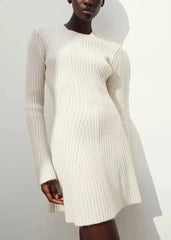 Luxe Ribbed Wool Knitted Dress – Cozy Elegance for Any Occasion