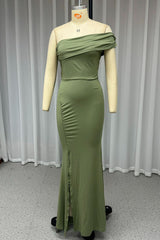 Sexy Prom Solid Color Slit Ruched Sloping Shoulder Evening Dresses