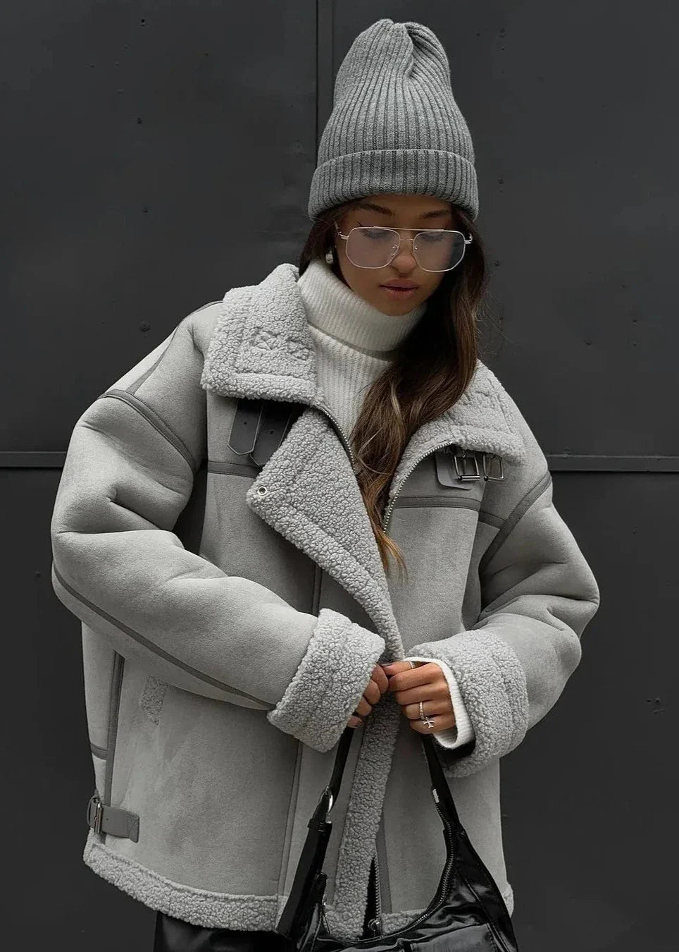 Street-Chic Shearling Aviator Jacket