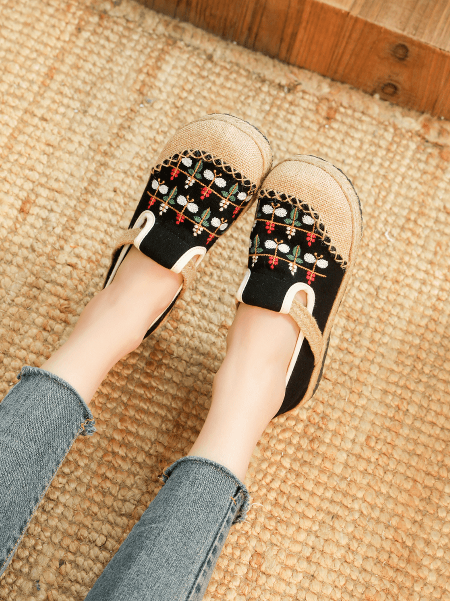 CACTUS ROSE | SWEET GARDEN EMBROIDERED LINEN ESPADRILLE - BLACK