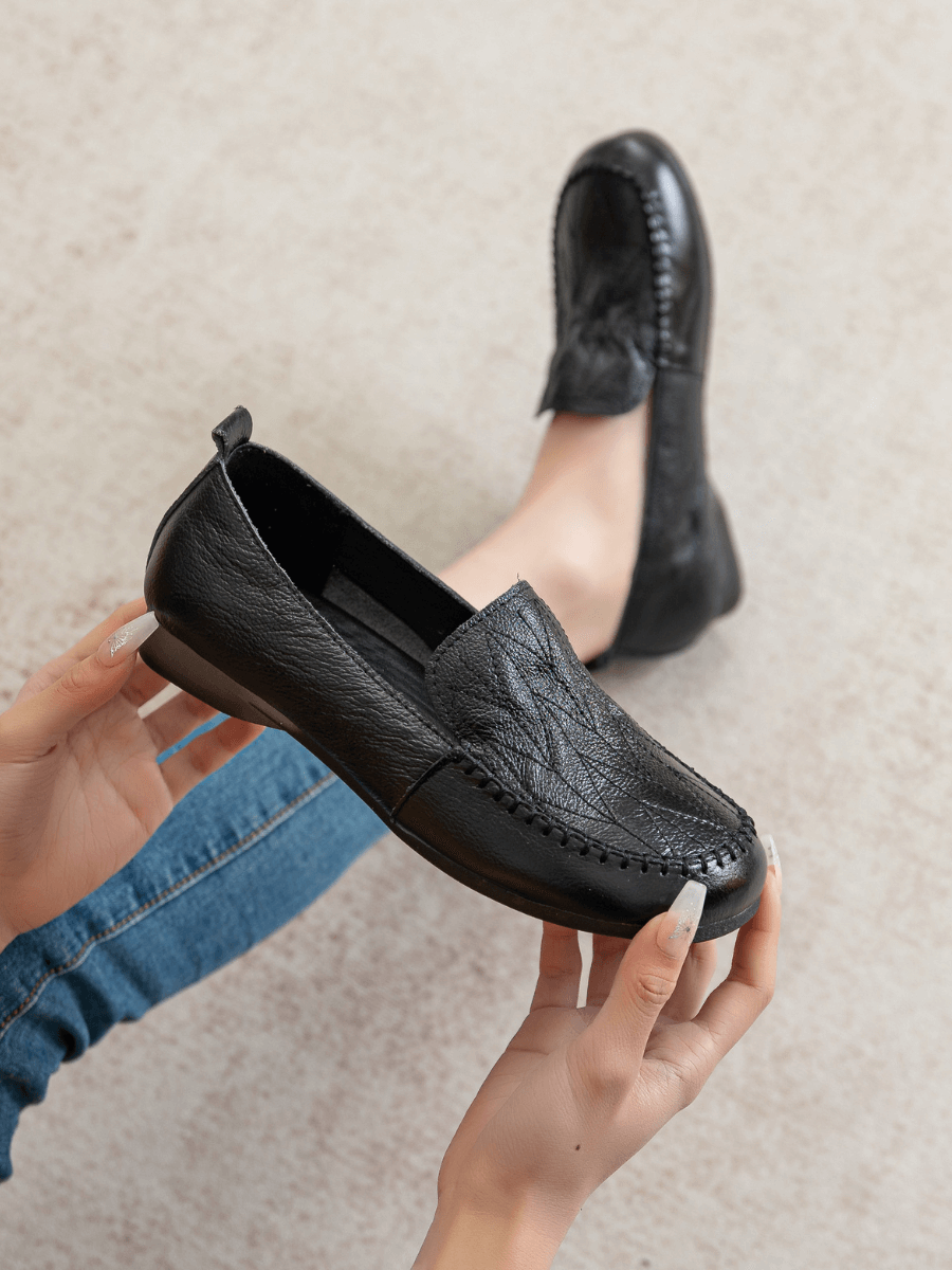 RUMOUR HAS IT| GEOMETRY STITCHING UPPER LEATHER LOAFER - BLACK