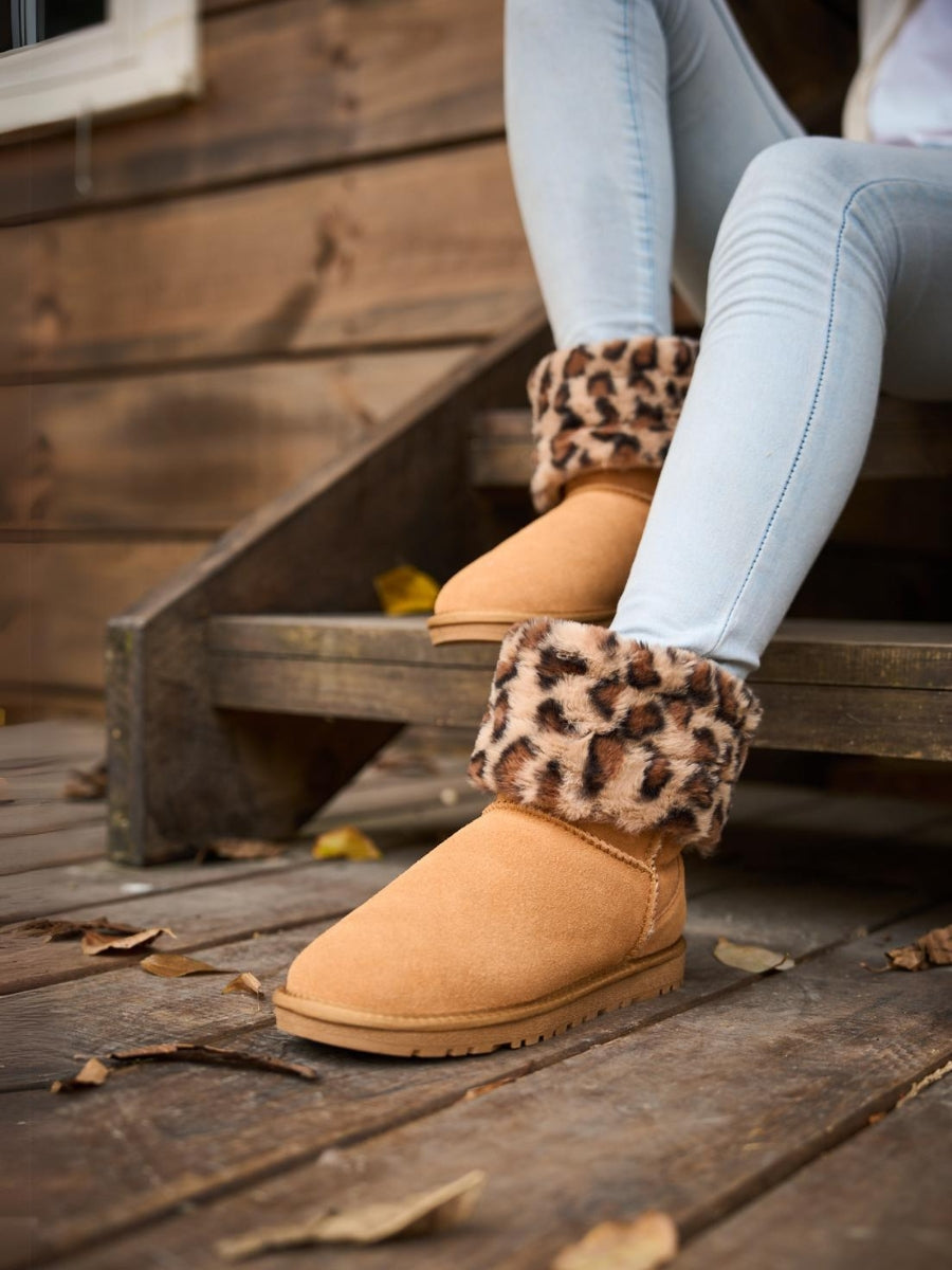 SMAIBULUN Ugg | Adelene Sherpa Woolen Boots - Chestnut