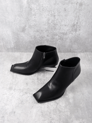 Jady Rose | Jady X Geometry-heel Leather Ankle Boot - Black