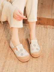 CACTUS ROSE | DAISY WISHES APPLIQUE LINEN ESPADRILLE - APRICOT