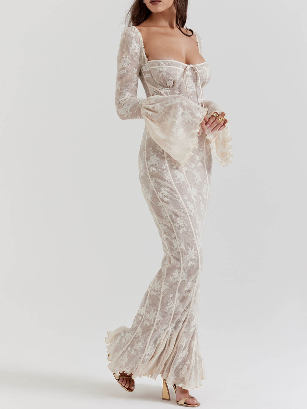 Antoinette-Elegance Lace Maxi Dress