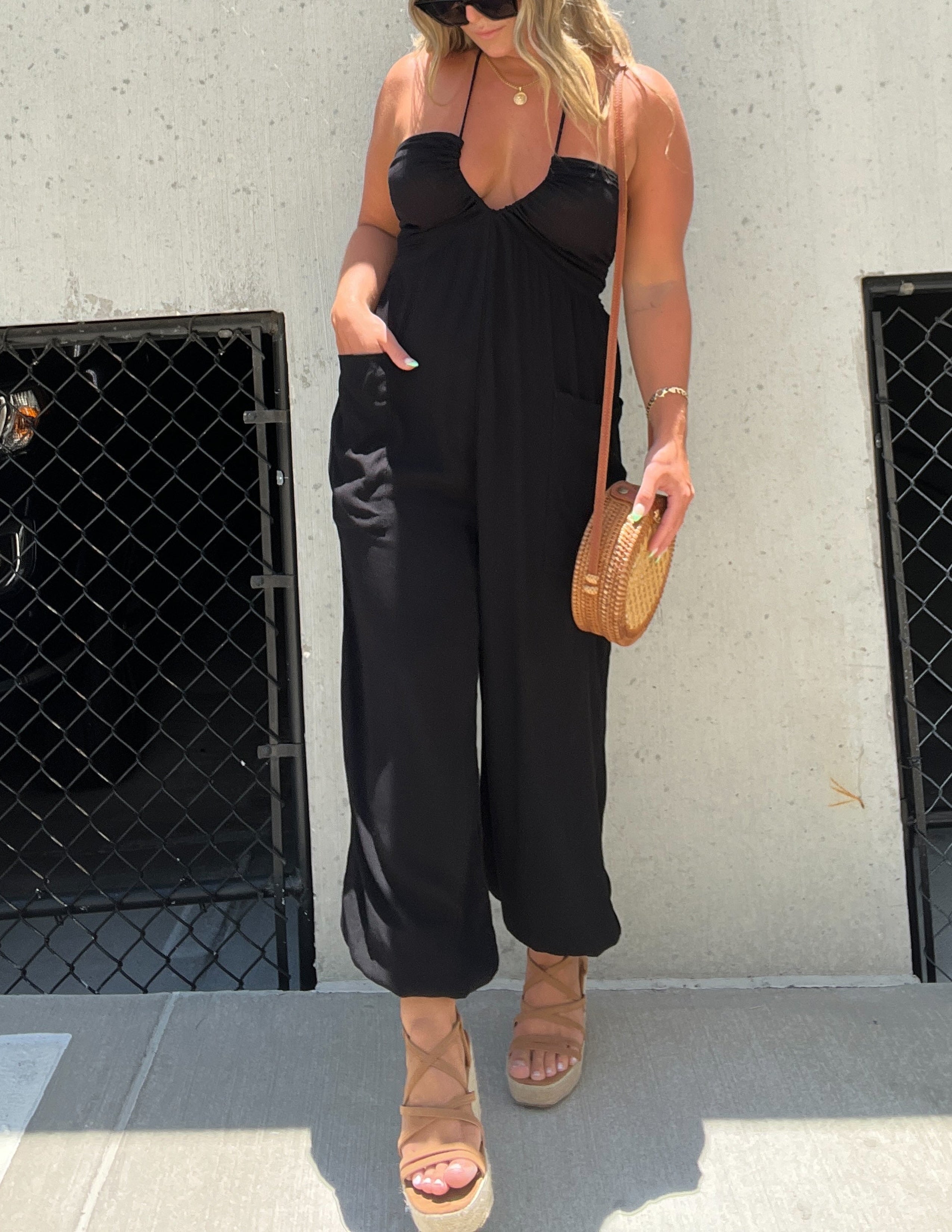 Callie - Elegant Black Jumpsuit