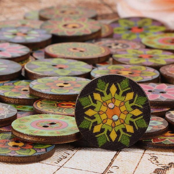 About 100Pcs Multi-Color Printed Round Buttons