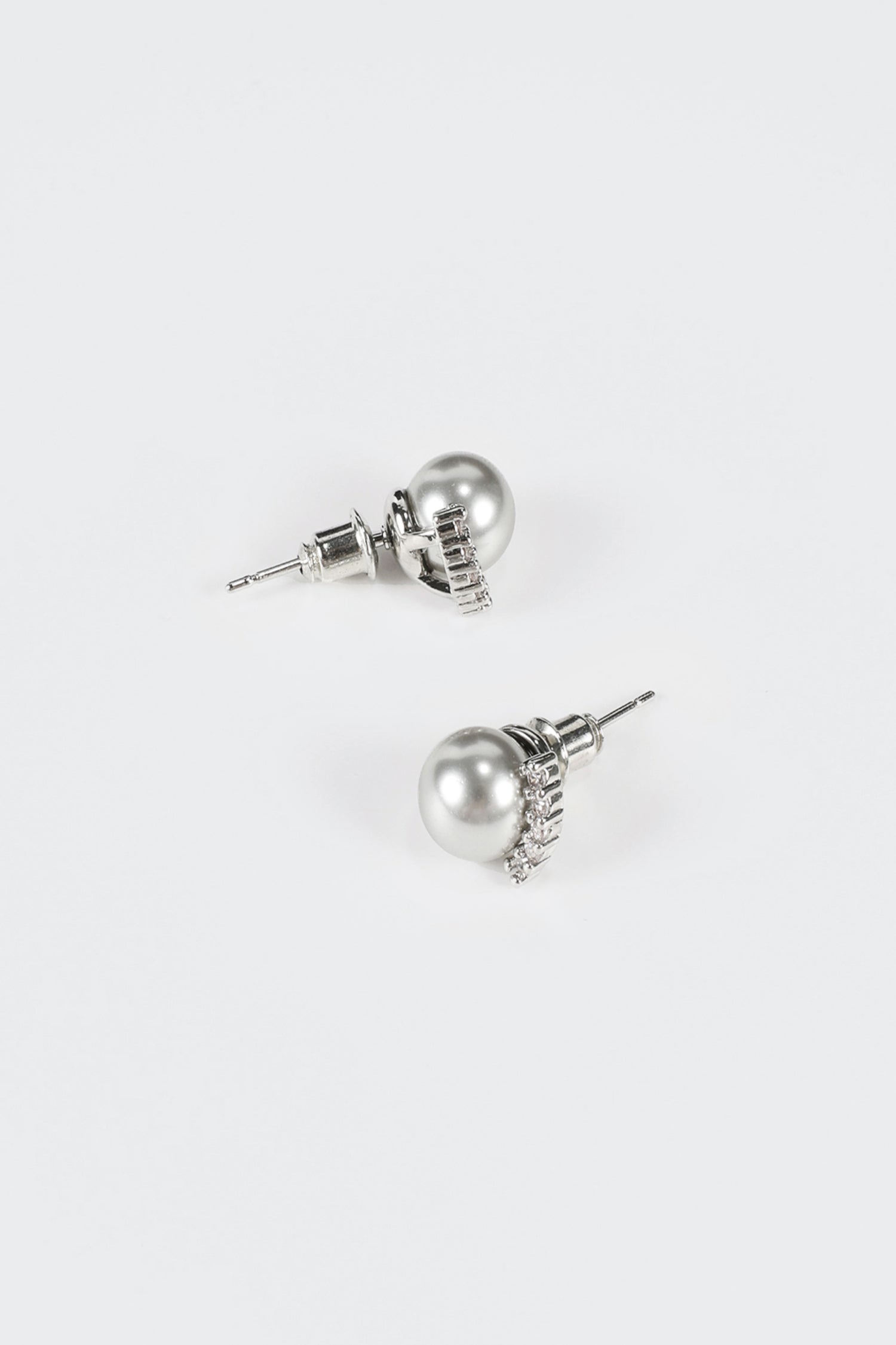 Faux Gray Pearl Stud Earings