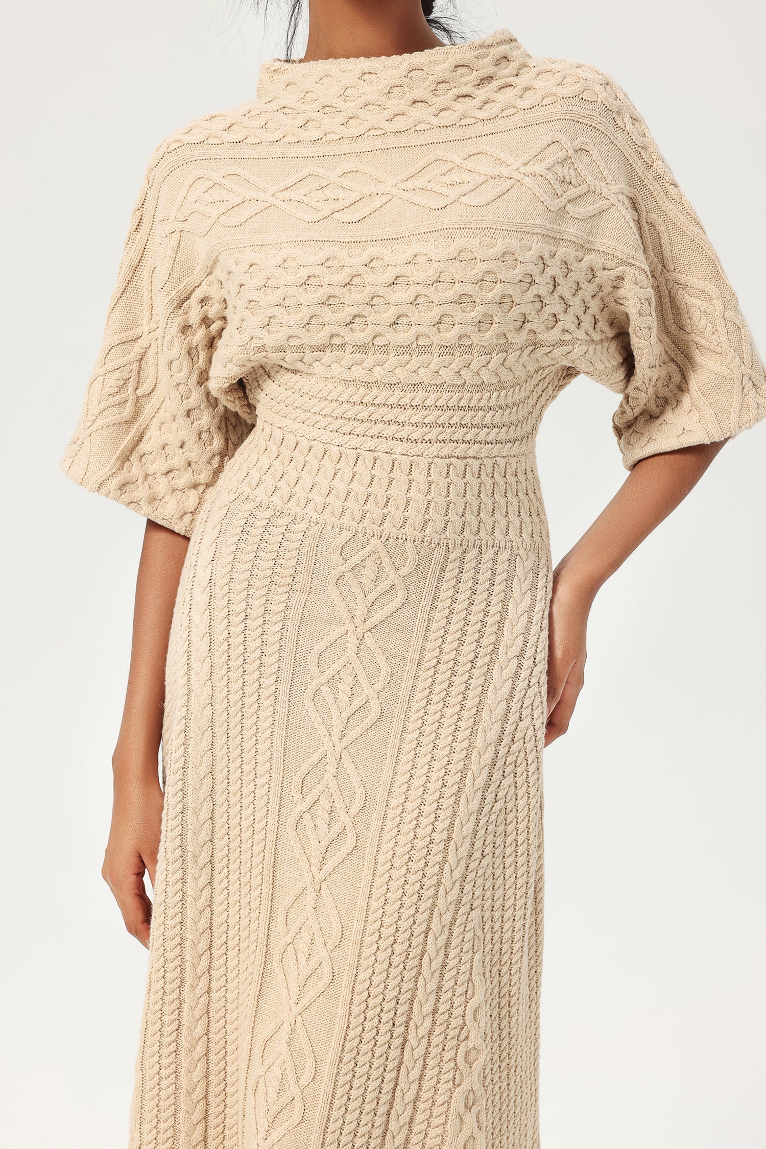 Crew Collar Knit Midi Dress Beige