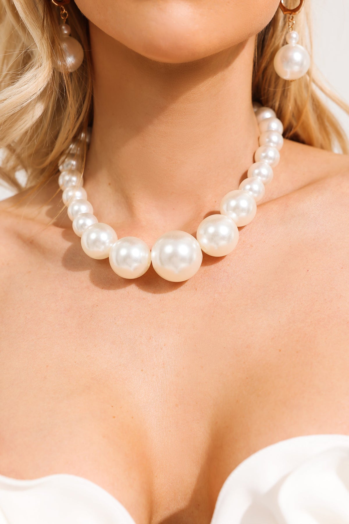 Faux Pearl Accessories Set