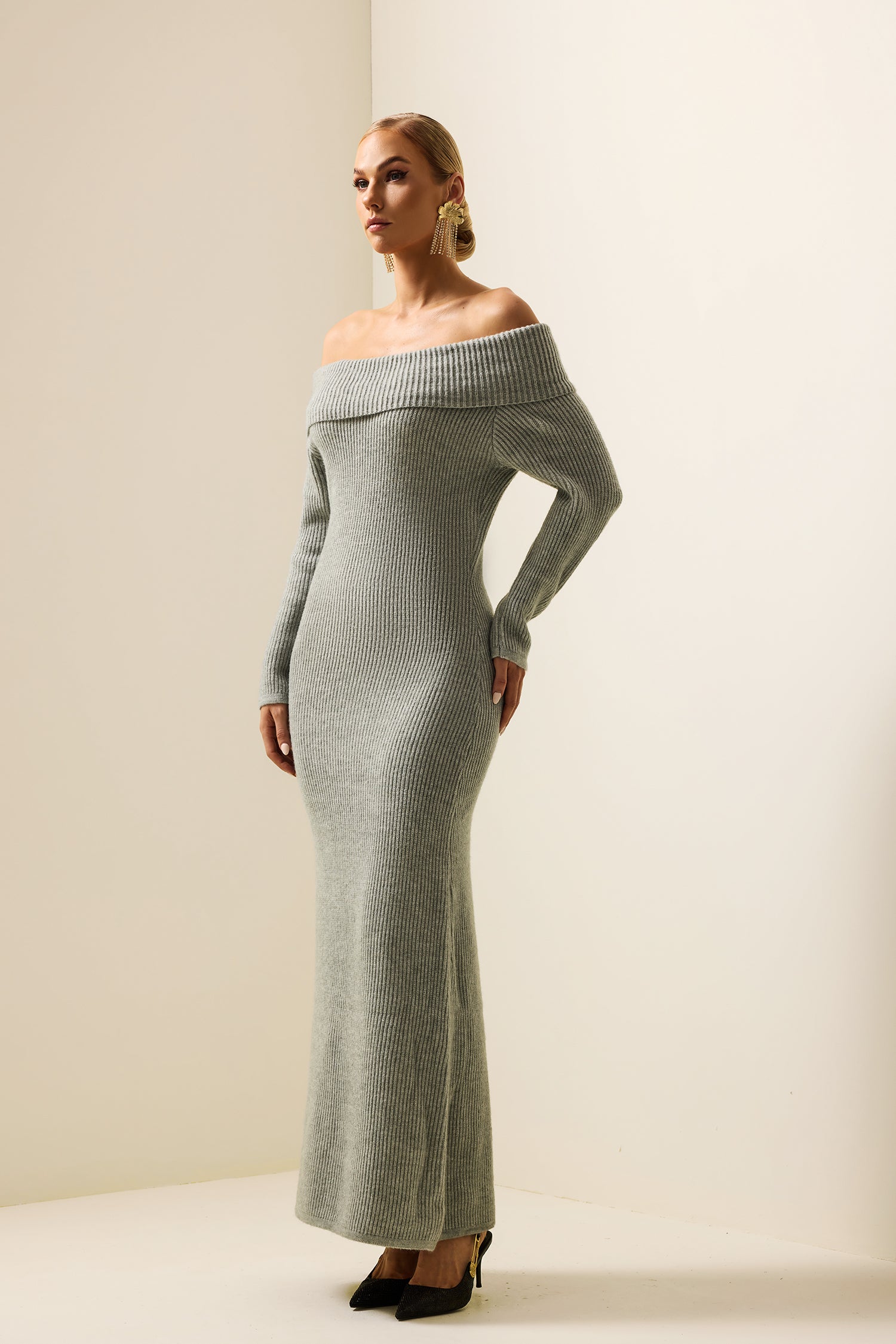 Jersey Solid Off-Shoulder Maxi Dress