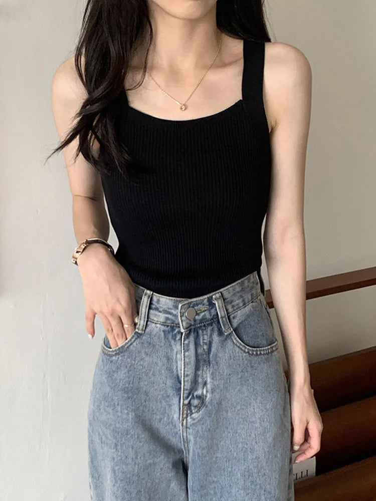 2024 Spring Women Crop Tops Strapy Casual Camis Sleeveless Tank Tops Cute Casual Tops Plain Camis Square Tops For Women Korean