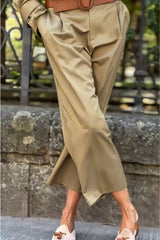 Classic Charm Mid-rise Pocketed Loose Cropped Pants